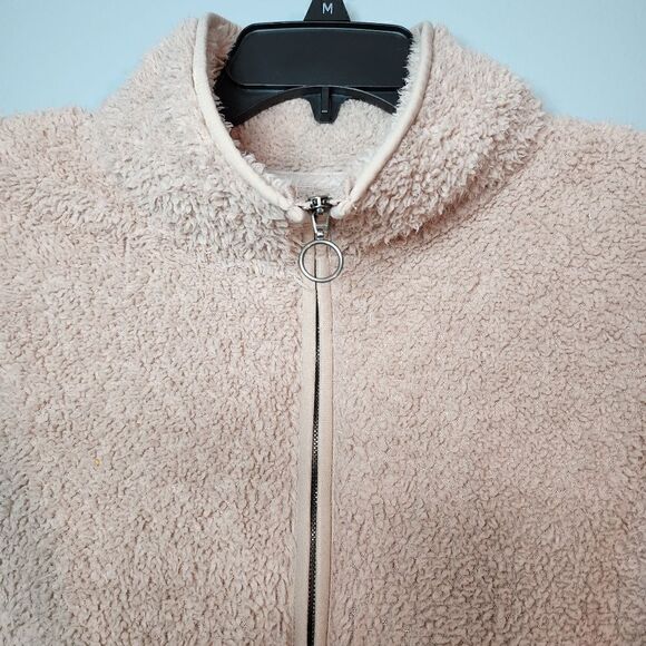 SO Faux Fur Zip Up Vest - Picture 8 of 9